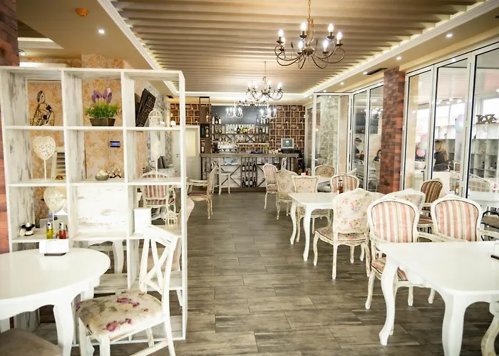 семеен прованс מלון אהלוי