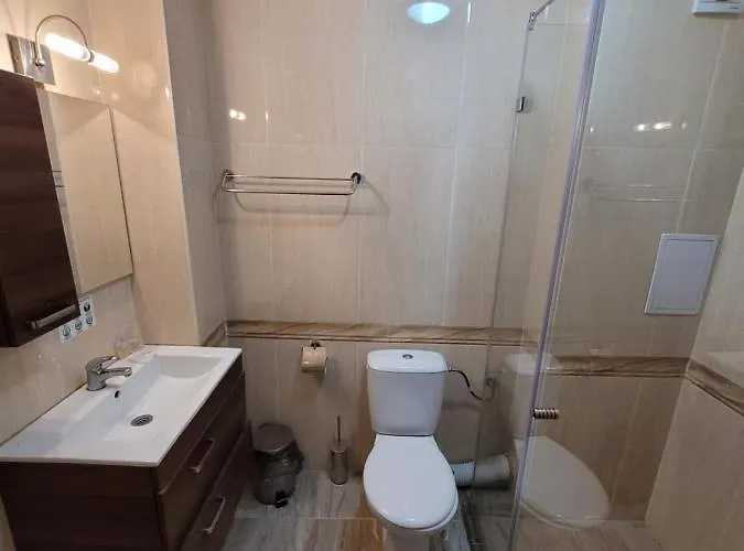 семеен прованс מלון