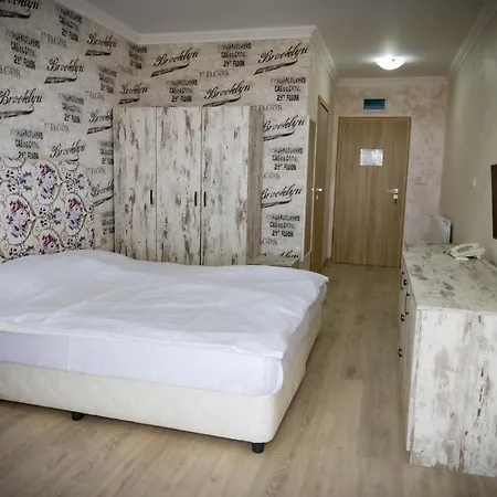 семеен прованс 酒店 3*
