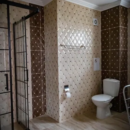 Hotel семеен прованс Acheloj