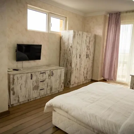 семеен прованс Hotel