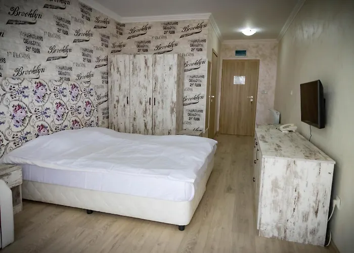 семеен прованс Hotel 3*