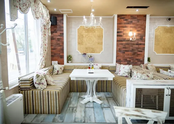 Hotel семеен прованс 3*