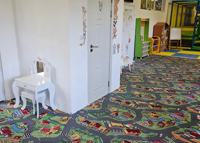 Hotel семеен прованс Aheloy